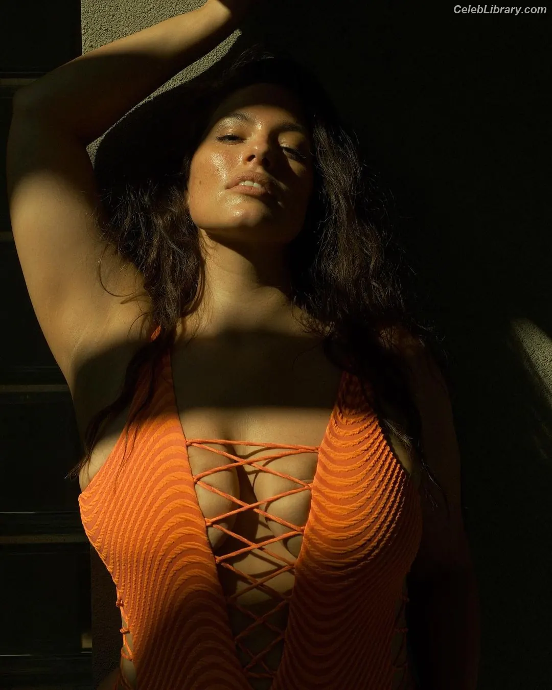 Ashley Graham photo 22 of 423