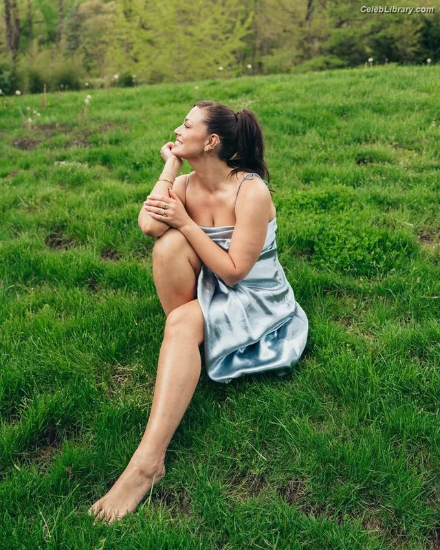 Ashley Graham photo 13 of 424