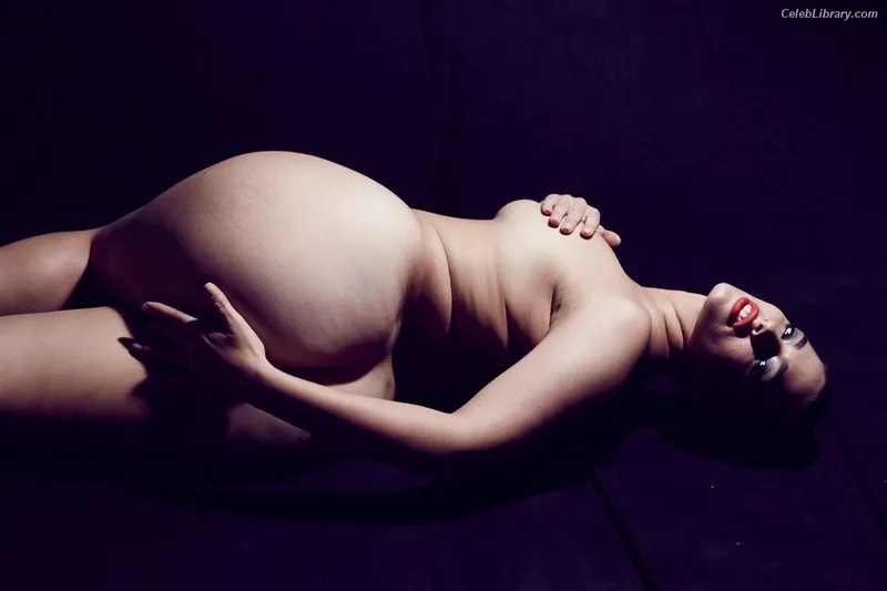 Ashley Graham photo 6 of 424