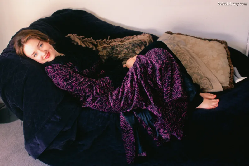 Ashley Johnson photo 3 of 192