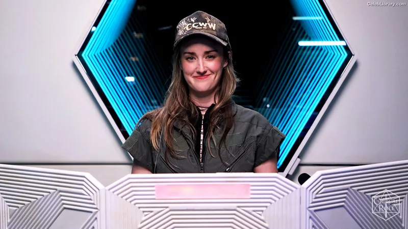 Ashley Johnson photo 4 of 192