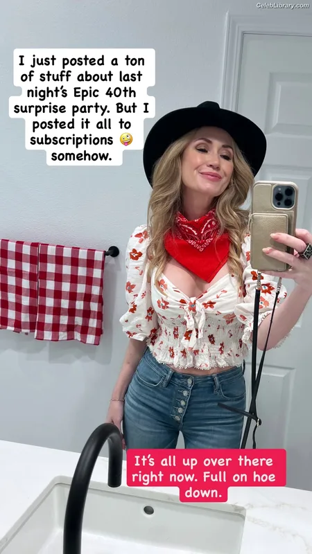 Ashley Jones photo 1 of 1