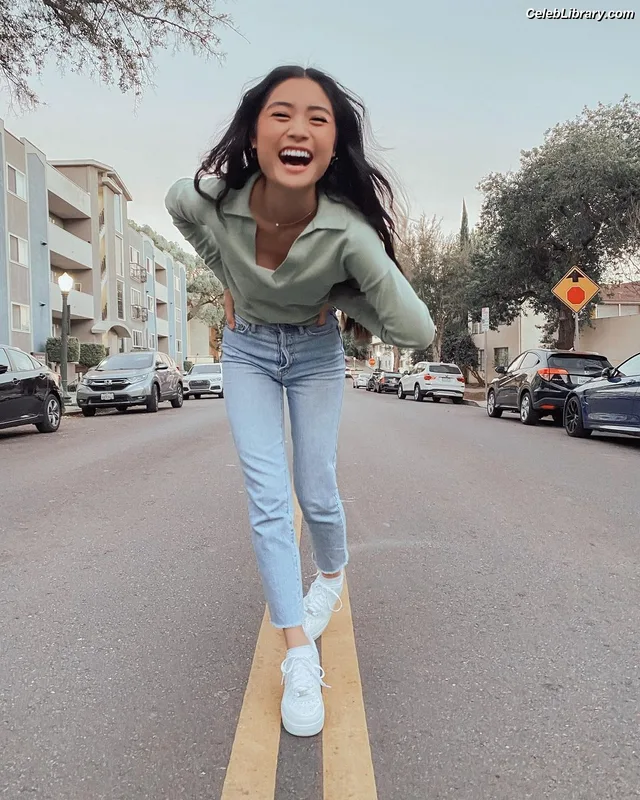 Ashley Liao photo 11 of 55