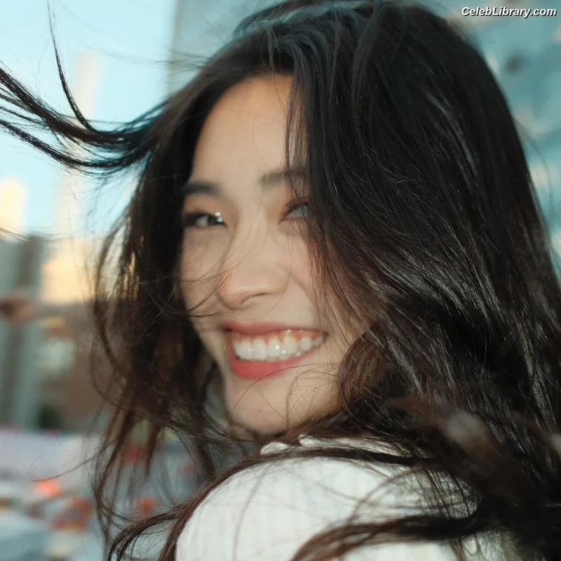 Ashley Liao photo 16 of 55