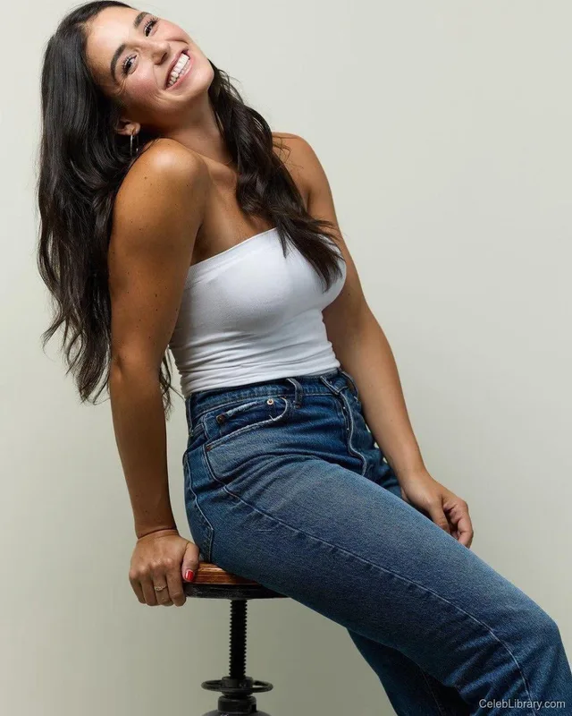 Ashley Shahahmadi photo 22 of 82