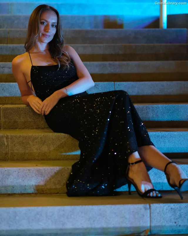 Ashley Stroehlein photo 9 of 307