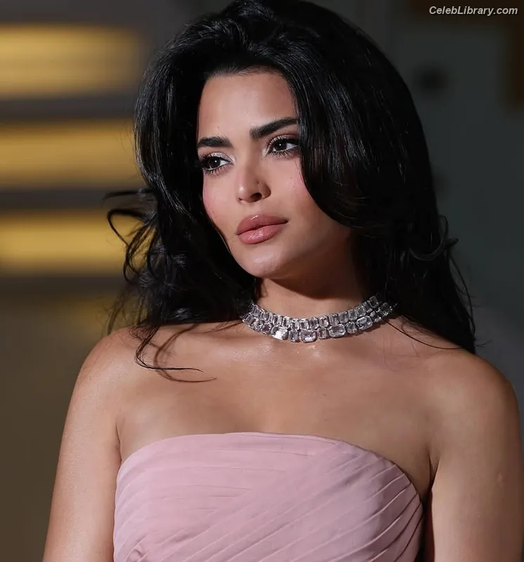Asmaa Galal photo 5 of 8
