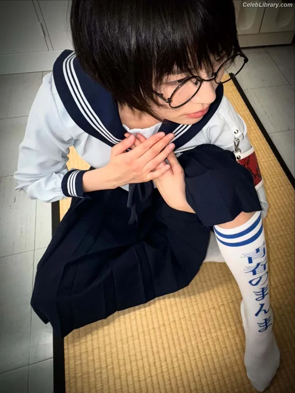 Atarashii Gakko! photo 6 of 120