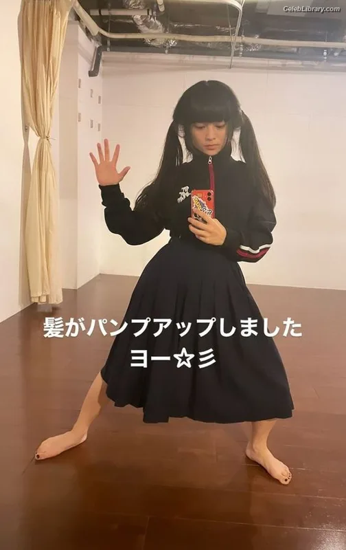 Atarashii Gakko! photo 10 of 120