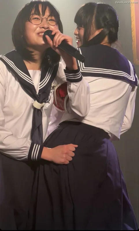 Atarashii Gakko! photo 21 of 120