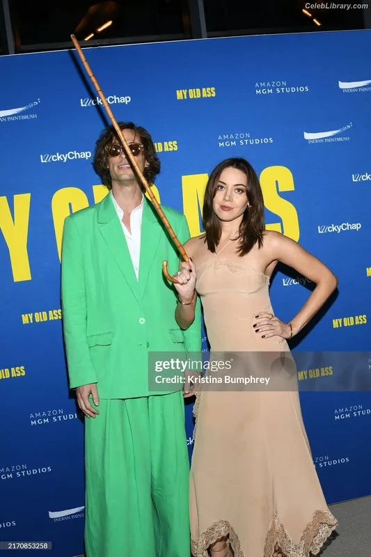 Aubrey Plaza photo 9 of 421