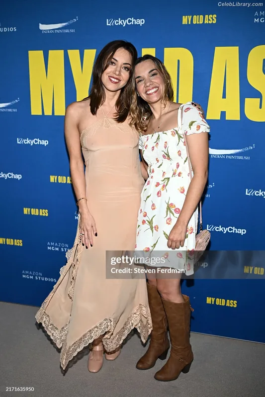 Aubrey Plaza photo 19 of 421