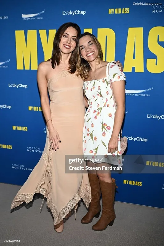 Aubrey Plaza photo 20 of 421