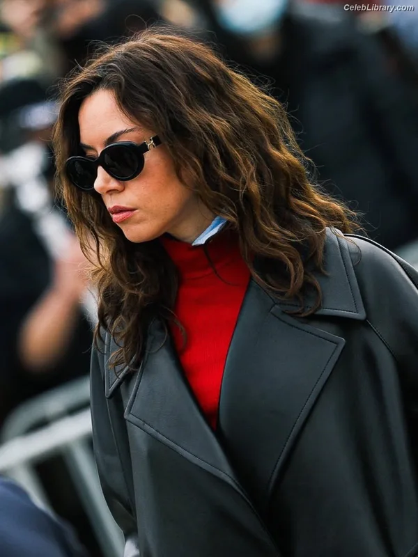 Aubrey Plaza photo 17 of 421