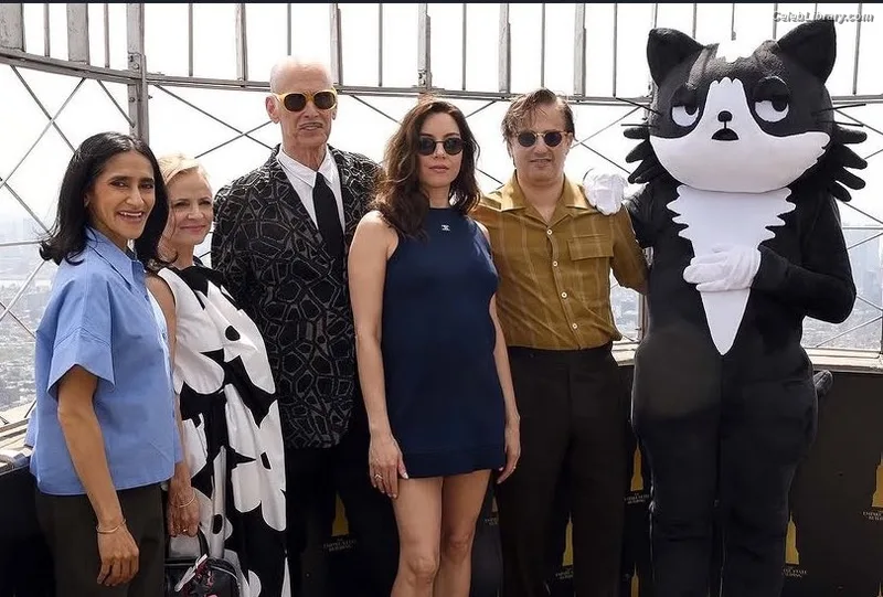 Aubrey Plaza photo 9 of 421
