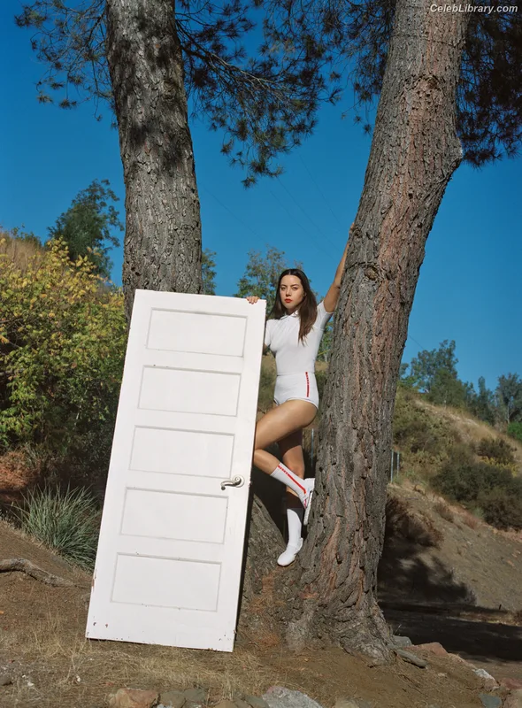 Aubrey Plaza photo 10 of 421