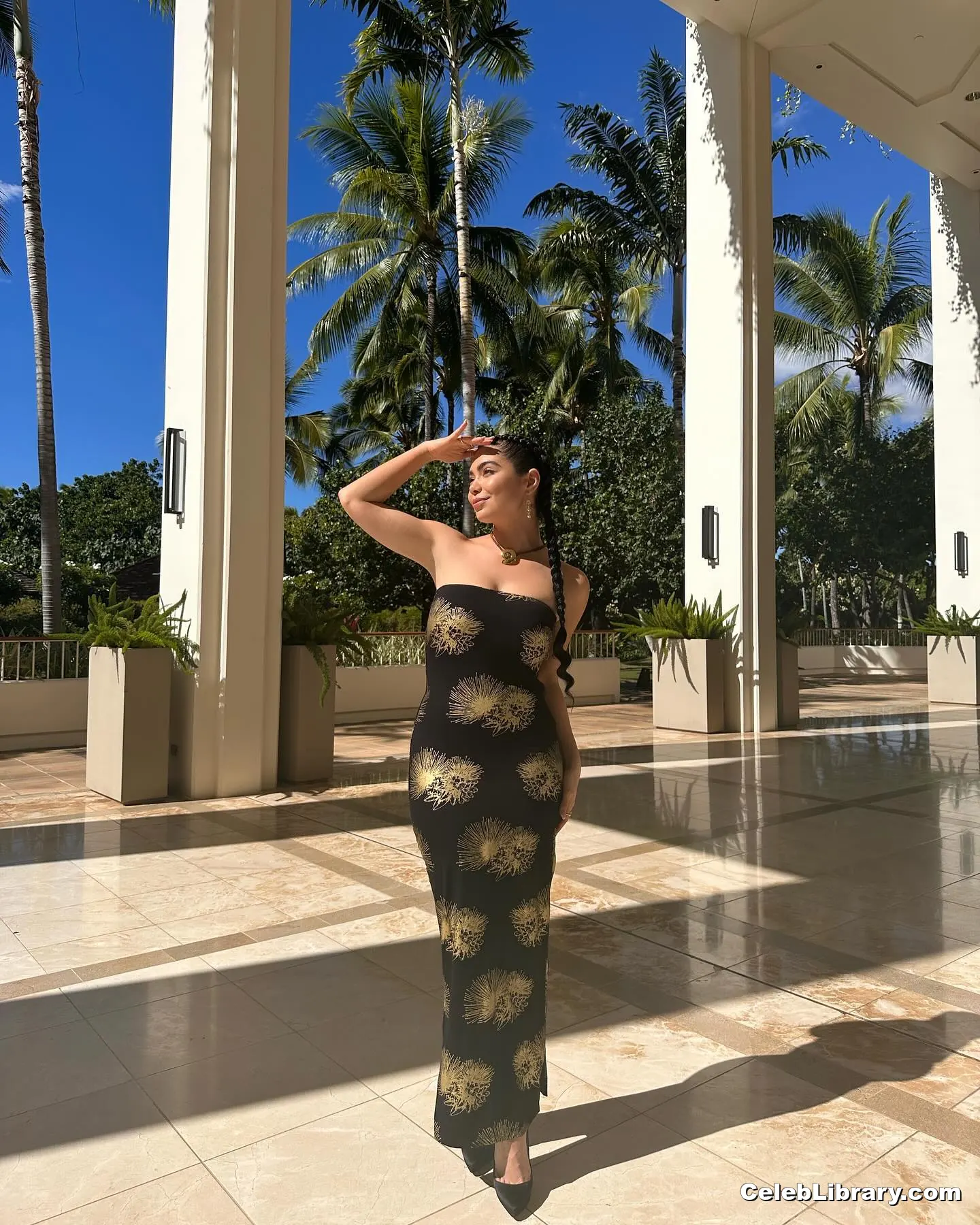 Auli'i Cravalho photo 7 of 422