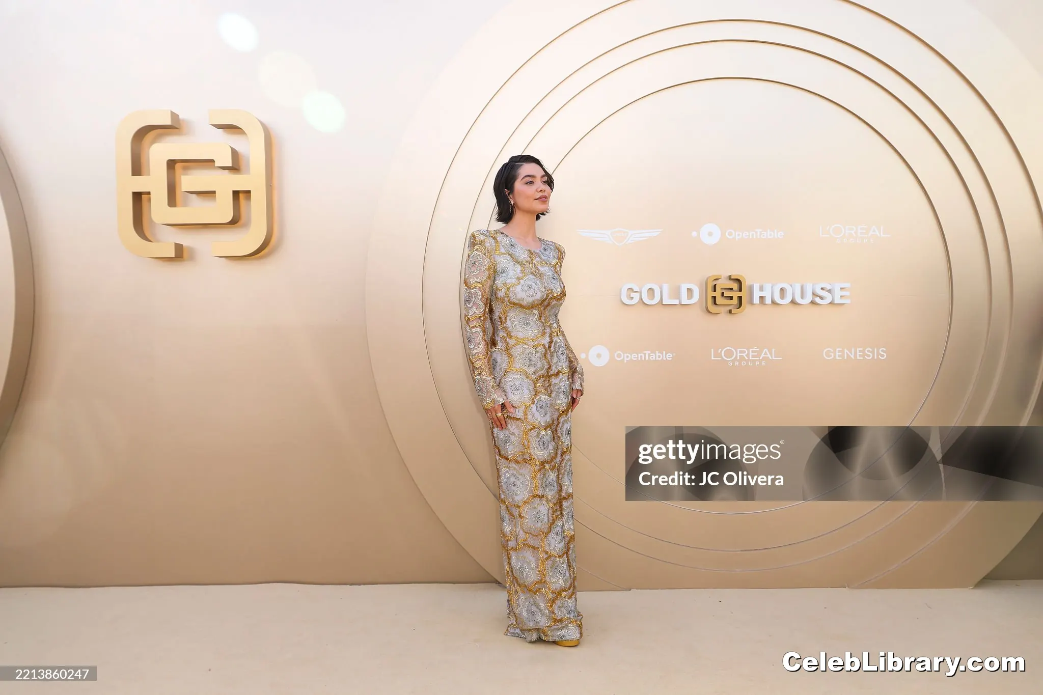 Auli'i Cravalho photo 23 of 422