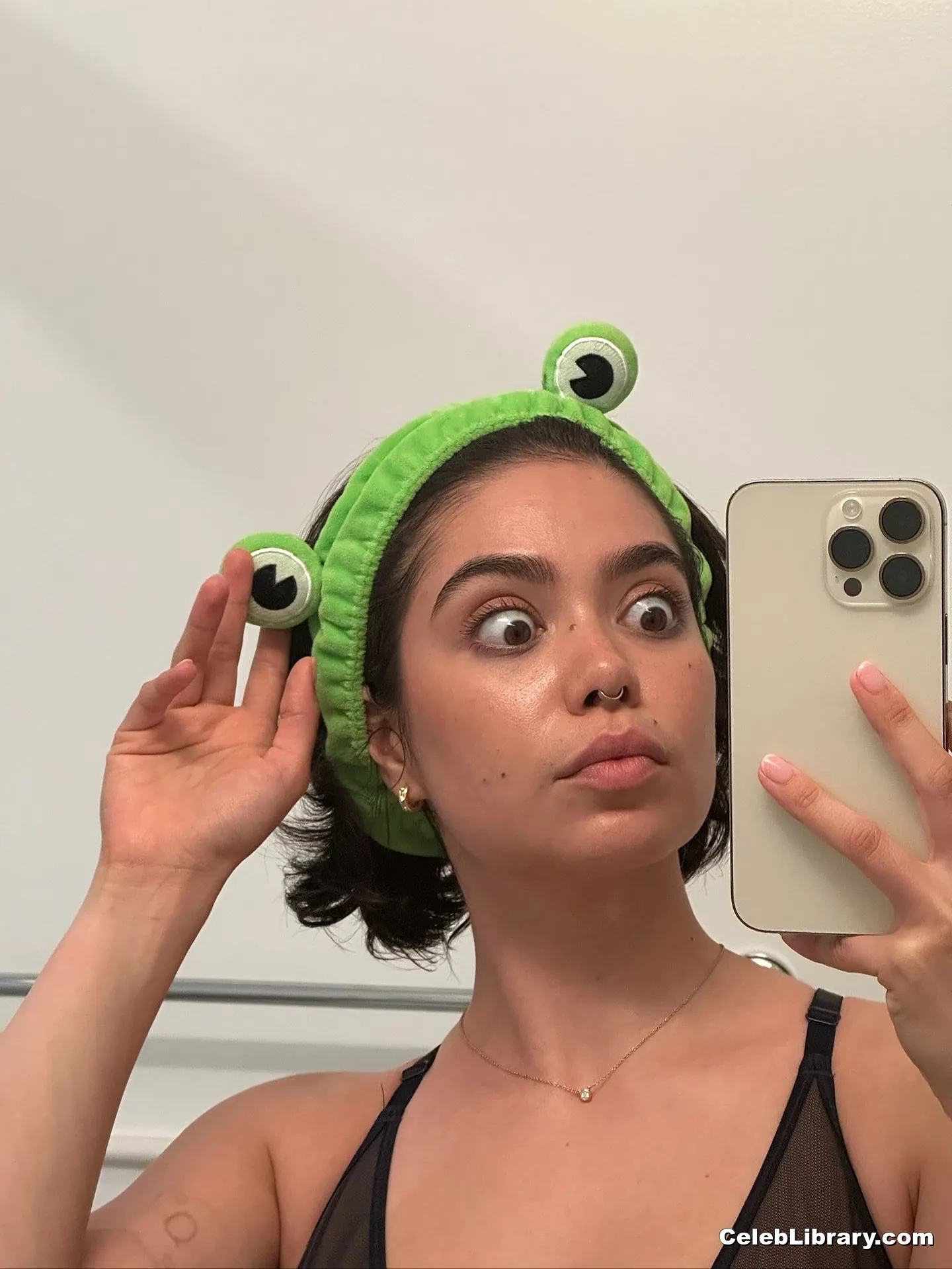 Auli'i Cravalho photo 2 of 422