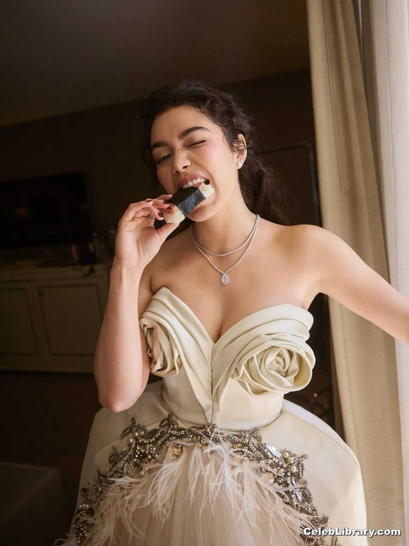 Auli'i Cravalho photo 18 of 422
