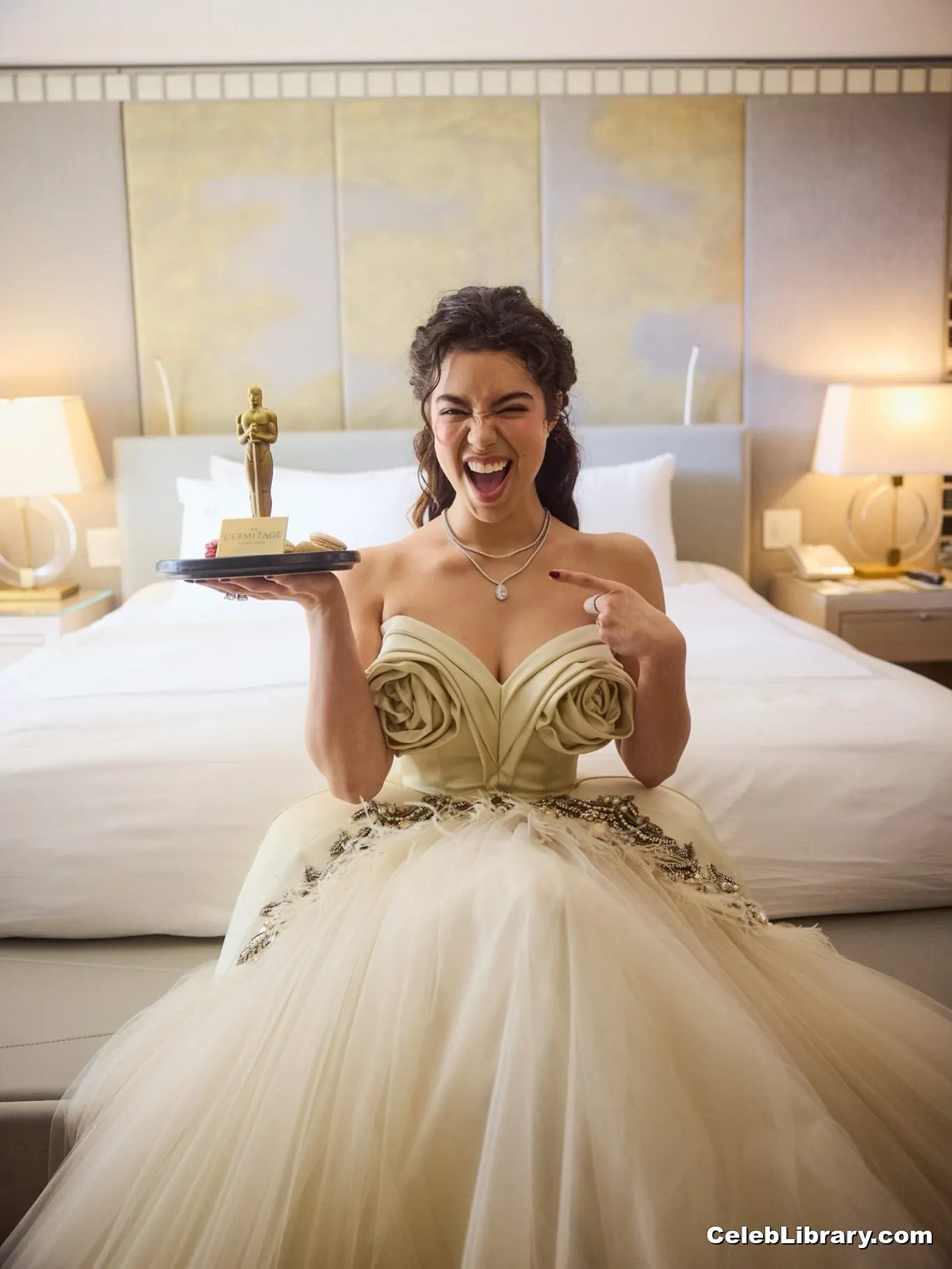 Auli'i Cravalho photo 20 of 422