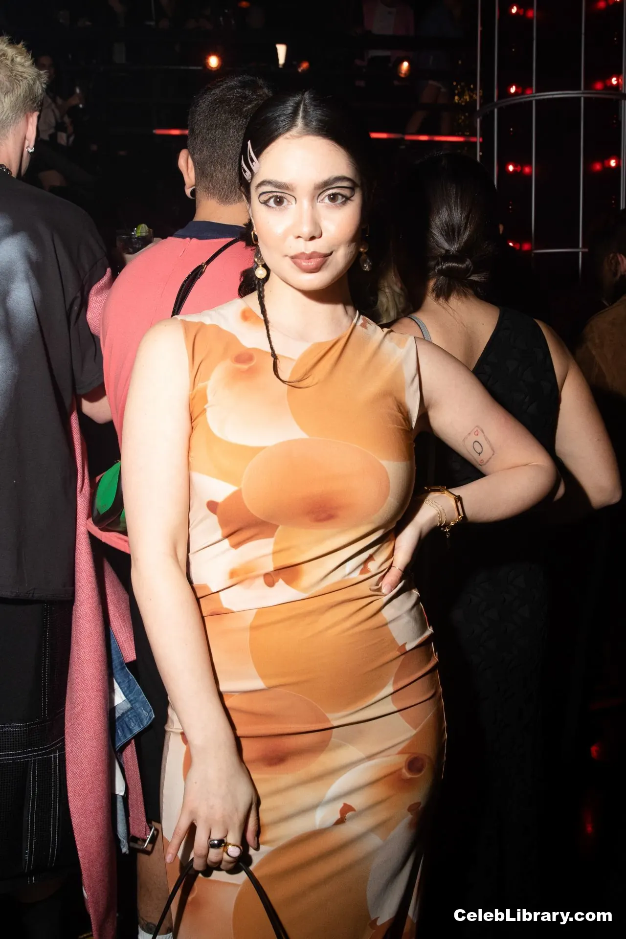 Auli'i Cravalho photo 5 of 422