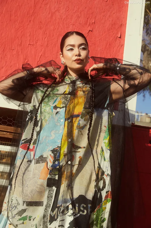 Auli'i Cravalho photo 4 of 423