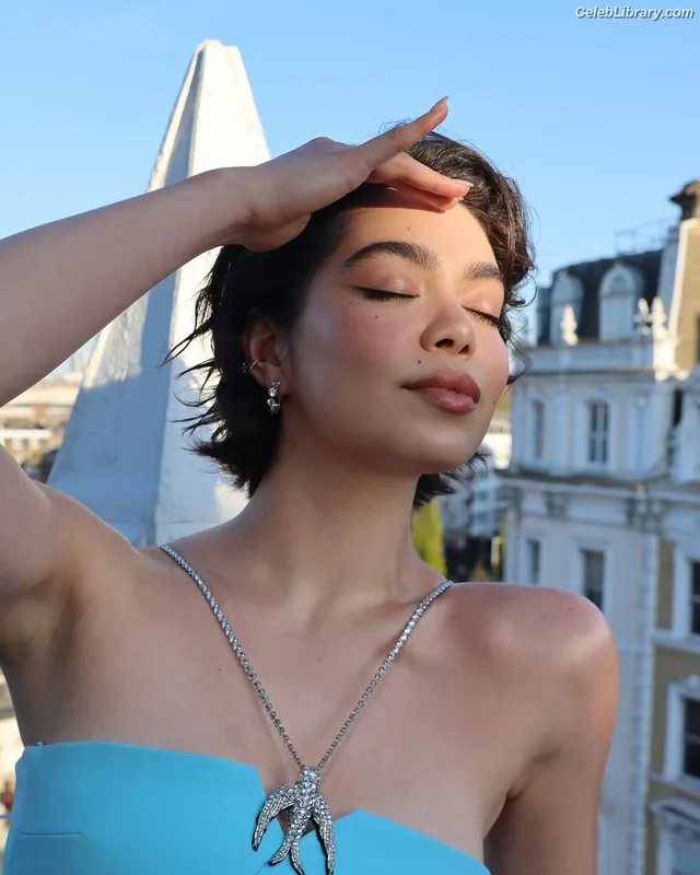 Auli'i Cravalho photo 3 of 423