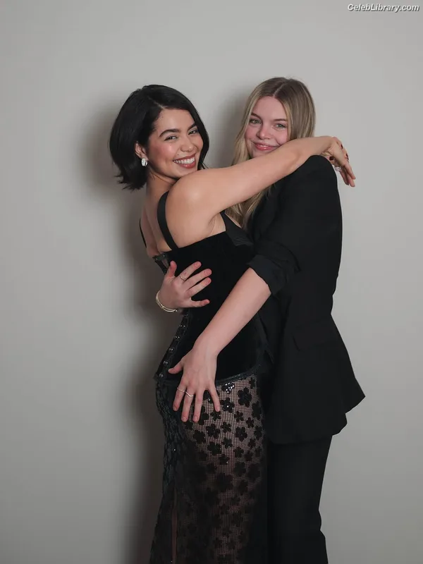 Auli'i Cravalho photo 3 of 423
