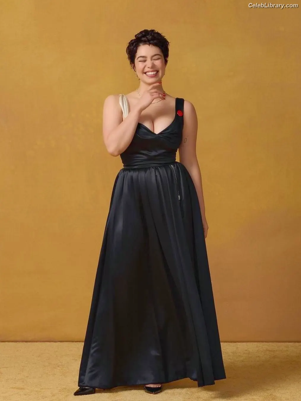 Auli'i Cravalho photo 2 of 422