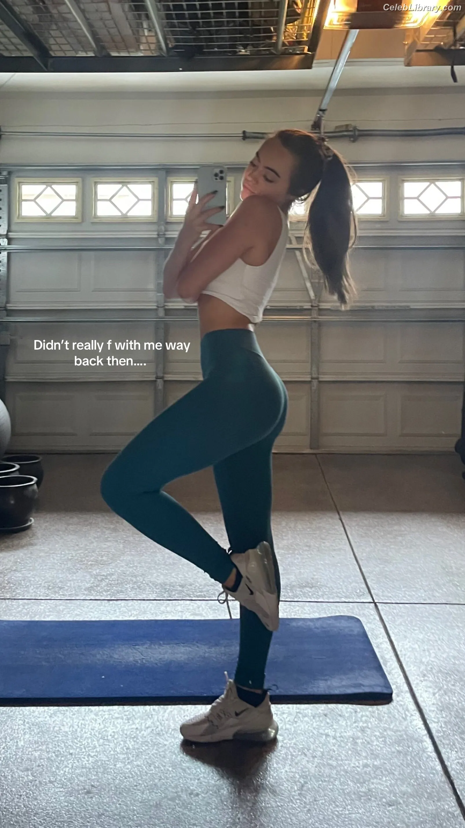 Ava Allan photo 3 of 188