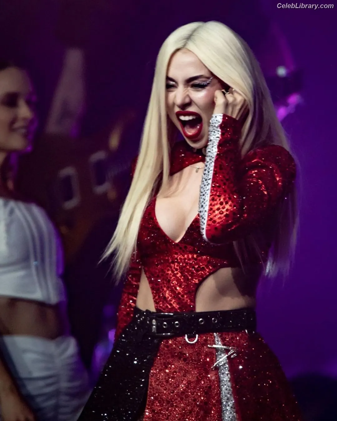 Ava Max photo 2 of 2135