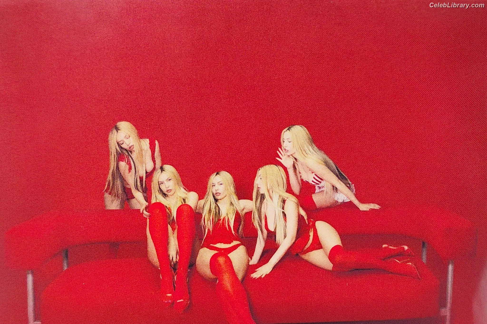 Ava Max photo 19 of 2135