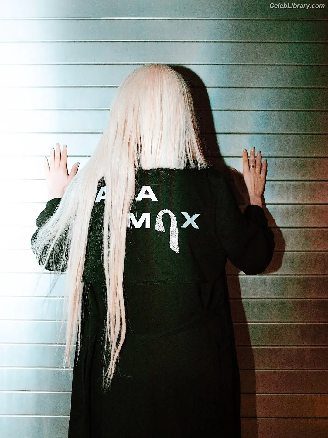 Ava Max photo 17 of 2135