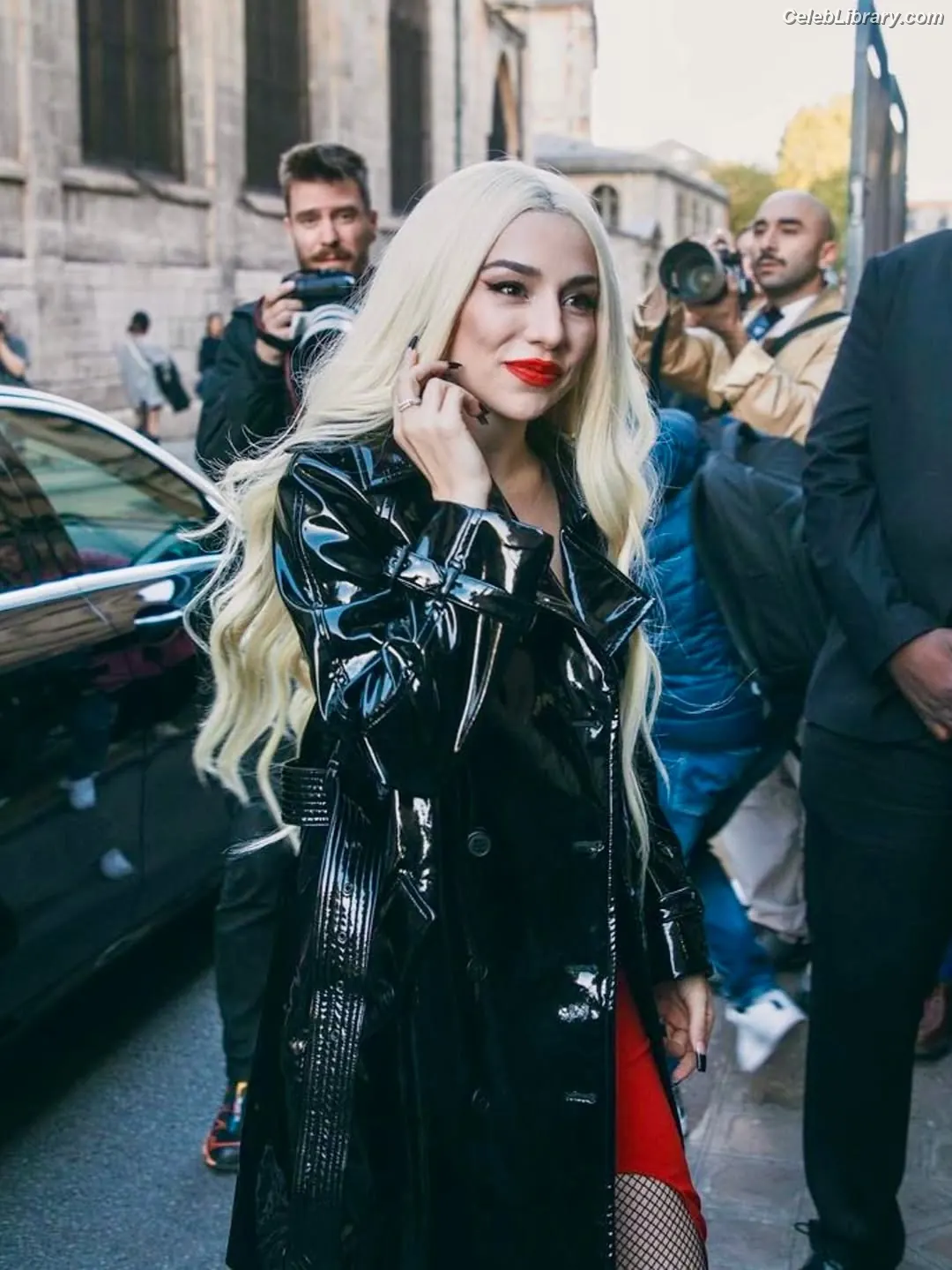 Ava Max photo 14 of 2135