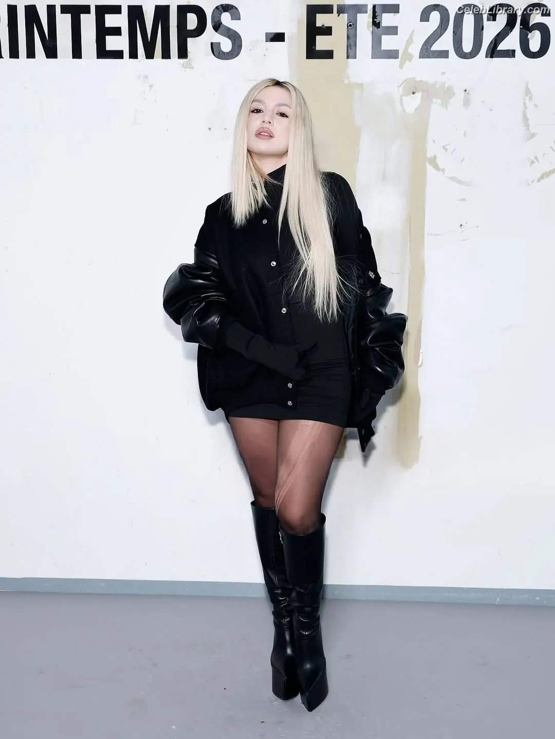 Ava Max photo 6 of 2135