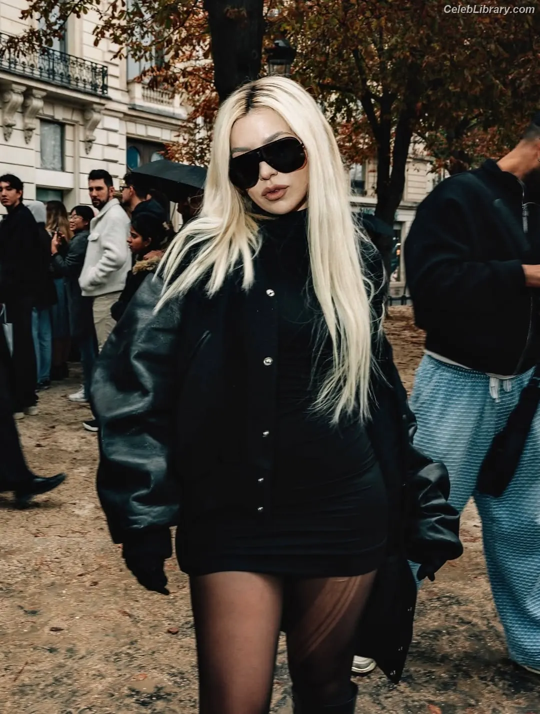 Ava Max photo 9 of 2135