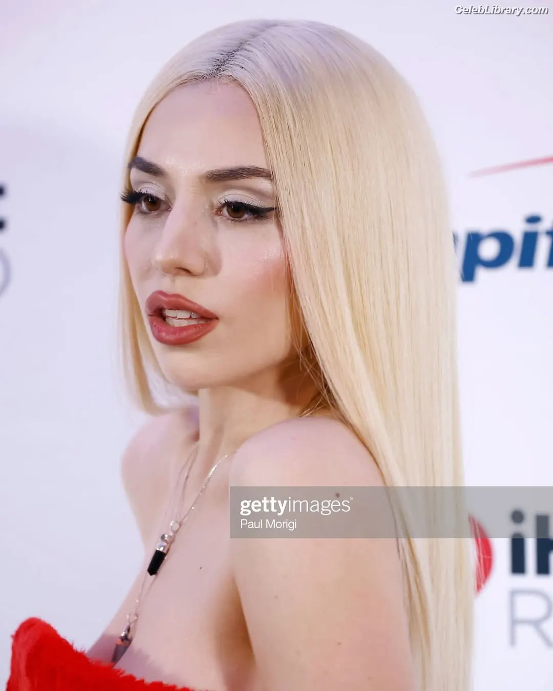 Ava Max photo 13 of 2135
