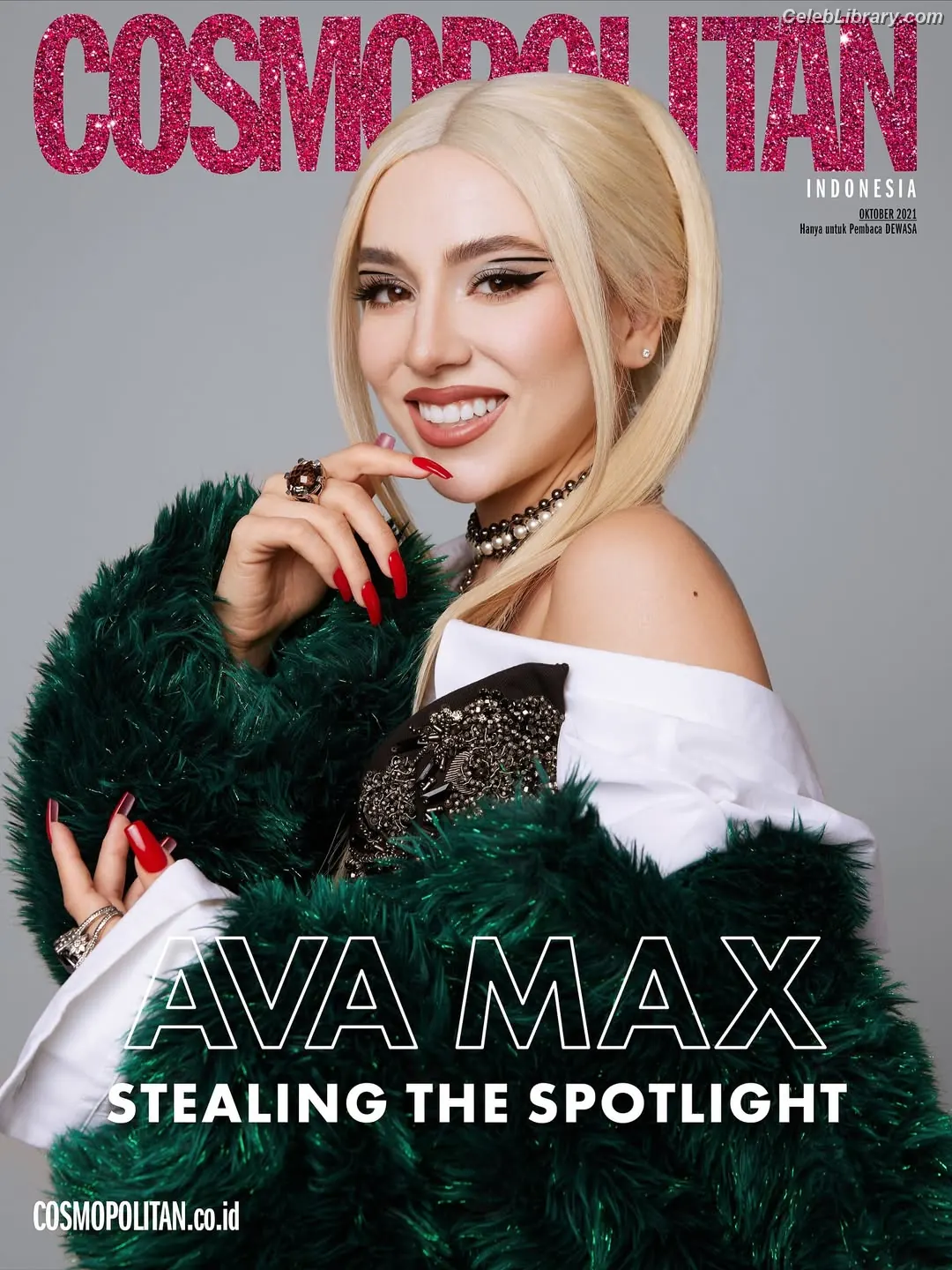 Ava Max photo 8 of 2135