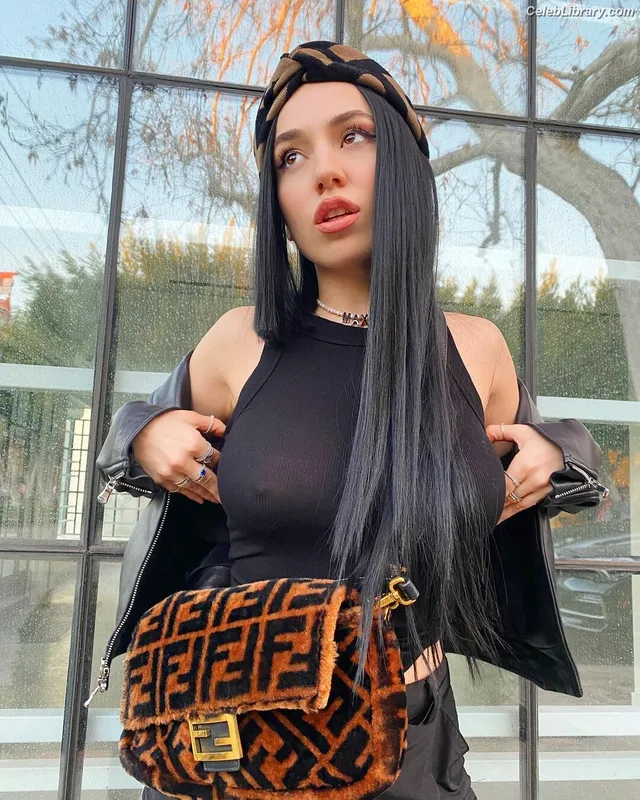 Ava Max photo 5 of 2136