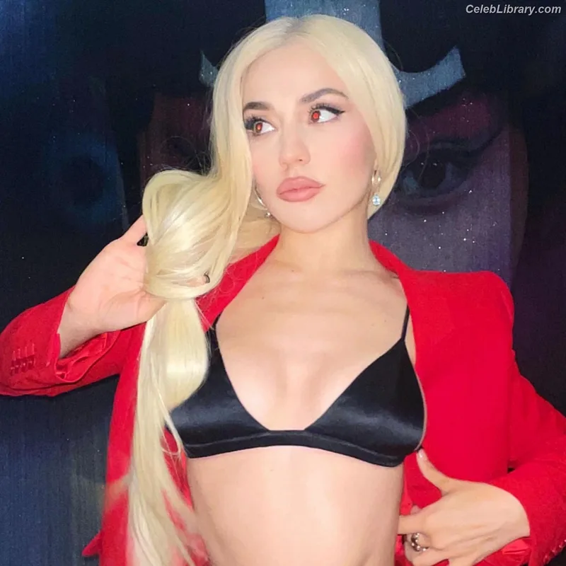 Ava Max photo 1 of 2136