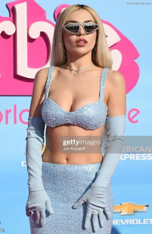 Ava Max photo 5 of 2136