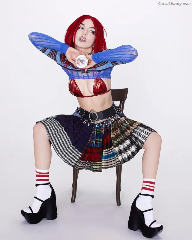 Ava Max photo 20 of 2136