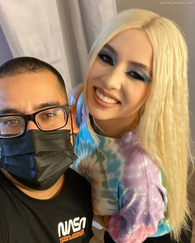 Ava Max photo 24 of 2136
