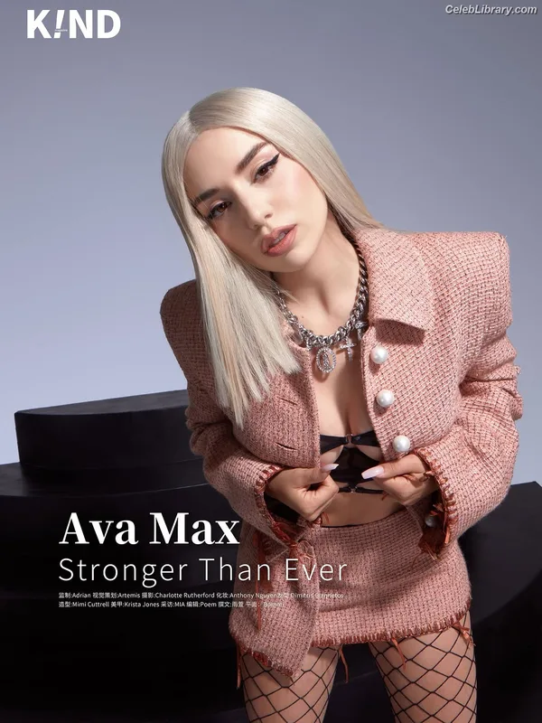 Ava Max photo 22 of 2136