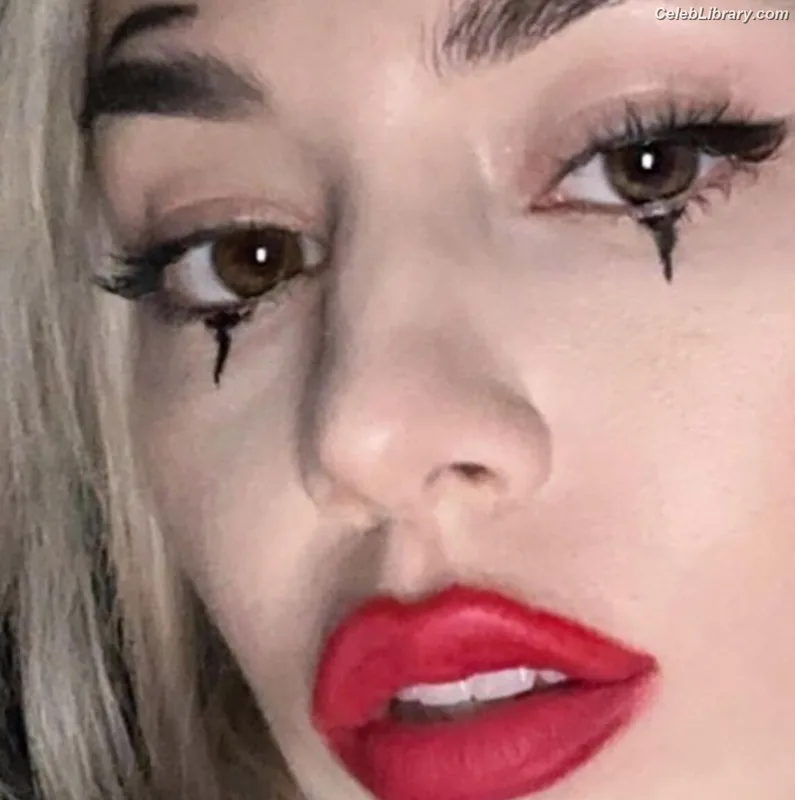 Ava Max photo 15 of 2136