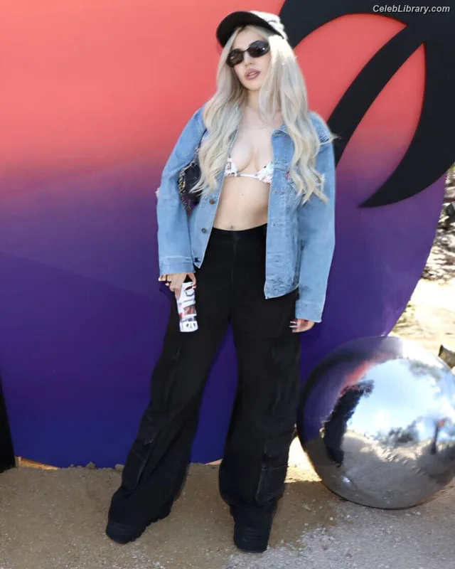 Ava Max photo 19 of 2136