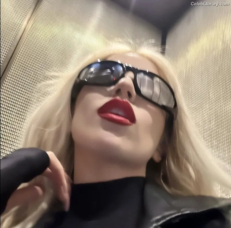 Ava Max photo 20 of 2136