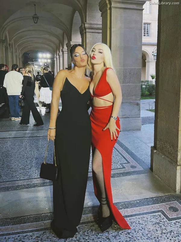 Ava Max photo 19 of 2136