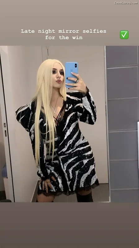 Ava Max photo 16 of 2136